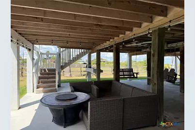 38 Chumley, Port Lavaca, TX 77979 - Photo 6