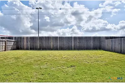 733 Peak Place, Seguin, TX 78155 - Photo 22