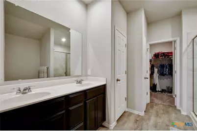 733 Peak Place, Seguin, TX 78155 - Photo 20