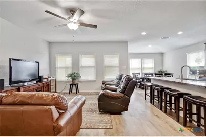 733 Peak Place, Seguin, TX 78155 - Photo 2