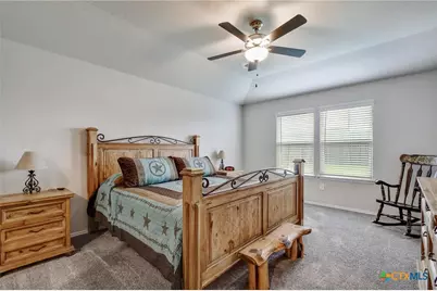 733 Peak Place, Seguin, TX 78155 - Photo 18