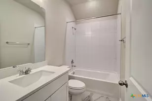 1840 Heritage Maples, New Braunfels, TX 78132 - Photo 4