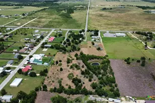 3710 Fm 621 Hwy, San Marcos, TX 78666 - Photo 2