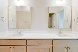 112 Raindance Ct, Victoria, TX 77904 - Photo 14