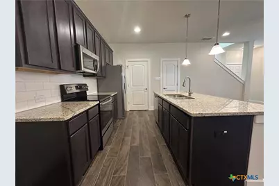 737 Milestone Park #22A, New Braunfels, TX 78130 - Photo 4