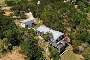 8101 Sharon Rd, Volente, TX 78641 - Photo 4