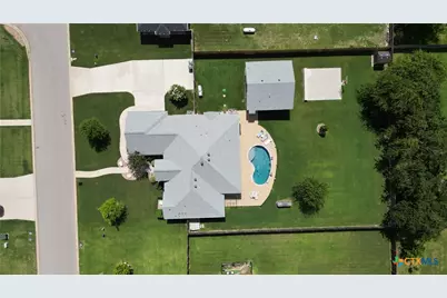 8219 Collins Creek Drive, Salado, TX 76571 - Photo 22