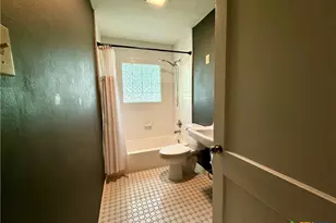 601 S 9th St, Seadrift, TX 77983 - Photo 22