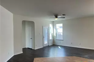 2078 Wind Chime Wy, New Braunfels, TX 78130 - Photo 10