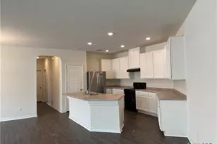 2078 Wind Chime Wy, New Braunfels, TX 78130 - Photo 8