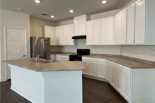 2078 Wind Chime Wy, New Braunfels, TX 78130 - Photo 12