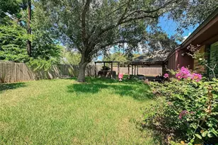 307 Bramble Bush Ln, Victoria, TX 77904 - Photo 32