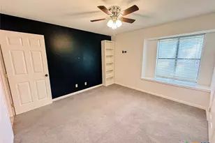 307 Bramble Bush Ln, Victoria, TX 77904 - Photo 20