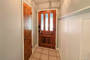 307 Bramble Bush Ln, Victoria, TX 77904 - Photo 4