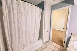 307 Bramble Bush Ln, Victoria, TX 77904 - Photo 28