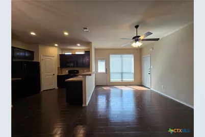292 Rosalie Drive, New Braunfels, TX 78130 - Photo 2