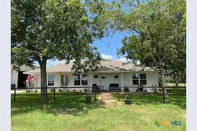 8652 State Highway 111 East, Yoakum, TX 77995 - Photo 2