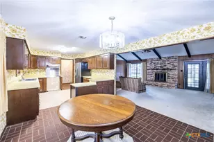 113 Tanglewood Trail, Gonzales, TX 78629 - Photo 8