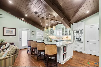 2133 W Maple Street, Port O'Connor, TX 77982 - Photo 4