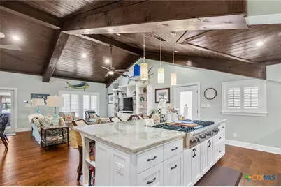 2133 W Maple Street, Port O'Connor, TX 77982 - Photo 8