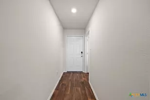 2878 Wolfcreek, New Braunfels, TX 78130 - Photo 4