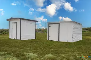 340 Frazier Ln, Burnet, TX 78611 - Photo 16