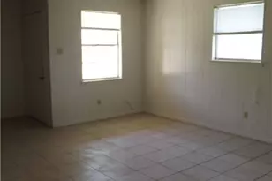 303 E Avenue A, Copperas Cove, TX 76522 - Photo 10