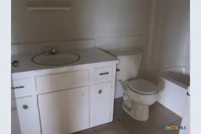 305 E Avenue A, Copperas Cove, TX 76522 - Photo 8