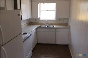 307 E Avenue A, Copperas Cove, TX 76522 - Photo 10