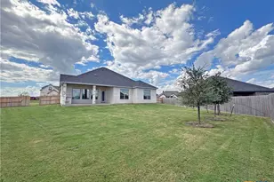 405 Willow, Troy, TX 76579 - Photo 32