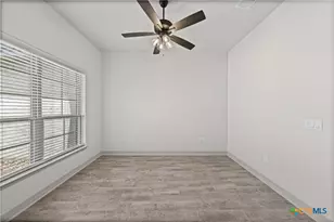 405 Willow, Troy, TX 76579 - Photo 6
