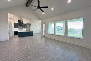 405 Willow, Troy, TX 76579 - Photo 8