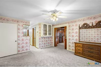 1101 Clark Street, Yoakum, TX 77995 - Photo 24