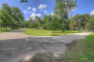 1150 Ethel, Seguin, TX 78155 - Photo 4