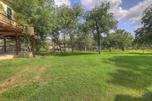 1155 Ethel, Seguin, TX 78155 - Photo 10