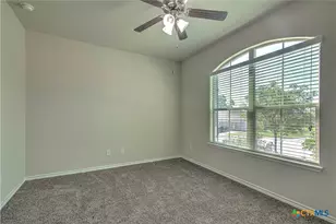 4402 Guildford Dr, Belton, TX 76513 - Photo 38
