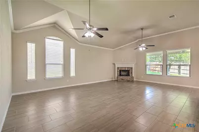 4402 Guildford Drive, Belton, TX 76513 - Photo 10