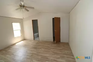 1341 King Country Rd, Gatesville, TX 76528 - Photo 28