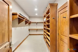 556 Cliff View Loop, Harper, TX 78631 - Photo 24