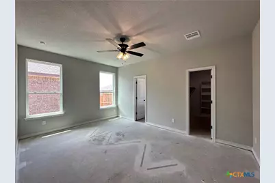 2580 Settlers Oak Drive, Belton, TX 76513 - Photo 10