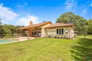 166 Post Oak Bend, Inez, TX 77968 - Photo 26