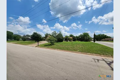 601 N Rhomberg Street, Burnet, TX 78611 - Photo 4