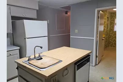 601 N Rhomberg Street, Burnet, TX 78611 - Photo 18