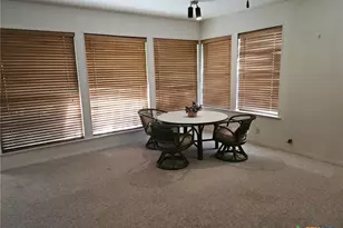 601 N Rhomberg St, Burnet, TX 78611 - Photo 20