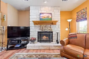 219 Fairway Dr, Gatesville, TX 76528 - Photo 6