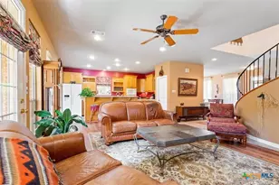 219 Fairway Dr, Gatesville, TX 76528 - Photo 12