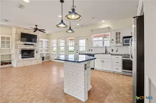 845 Rutherford, Fischer, TX 78623 - Photo 6