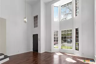 1510 Kingsbridge, San Antonio, TX 78253 - Photo 4