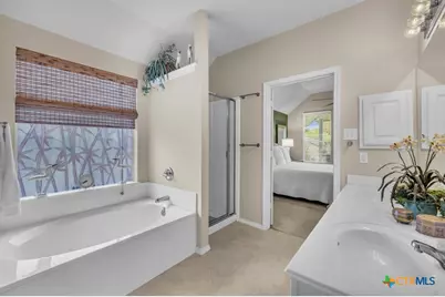 486 Enchanted Oak, New Braunfels, TX 78132 - Photo 18