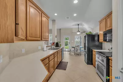 486 Enchanted Oak, New Braunfels, TX 78132 - Photo 14